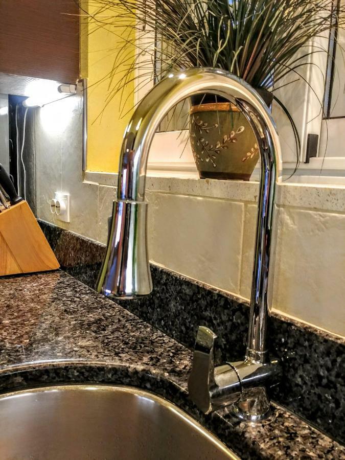 Beautiful 2 Bedroom 2 Bathroom Sea View, Free Parking Dubrovnik Eksteriør bilde